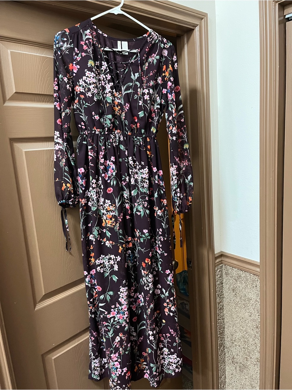 Women's Floral Long Sleeve Maxi Dress - Dark purple